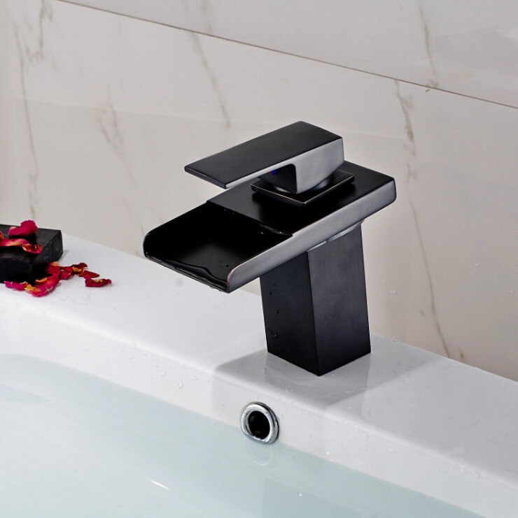 Fontana Rauma Oil Rubbed Bronze Deck Mount Faucet